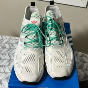 Adidas ZX 2K Boost size 9.5 mens